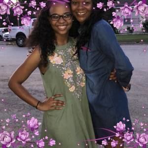 Meet your Posher, Latasha